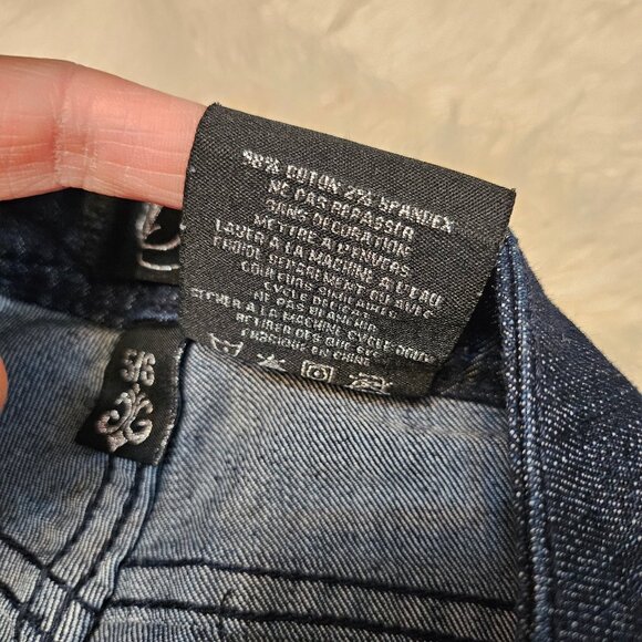 Dereon Women's Blue Dark Wash Skinny Legs Gem Embellished Pockets Jeans 5/6 - Picture 9 of 11